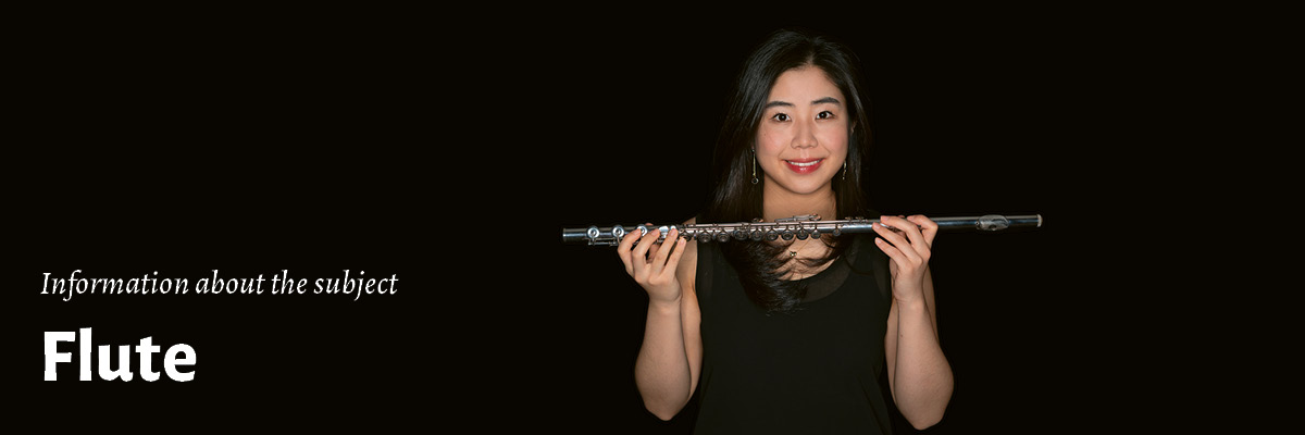 picture with a flute student