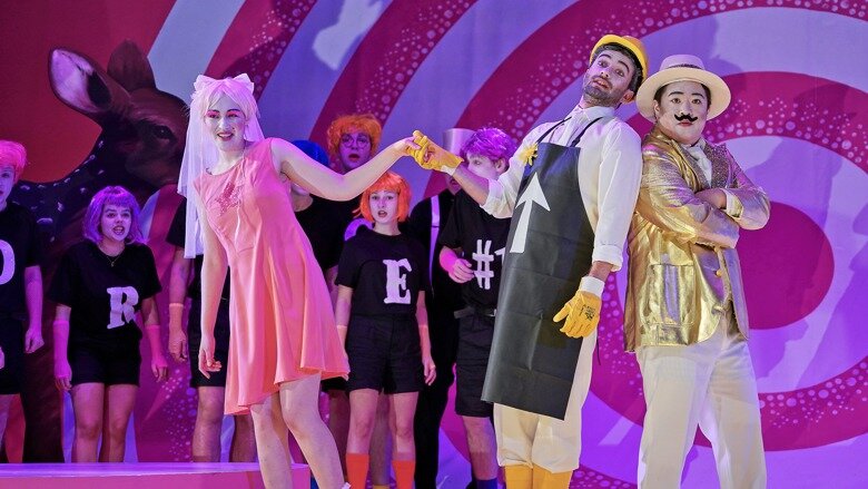 Szene aus einer Probe von Der Wildschütz